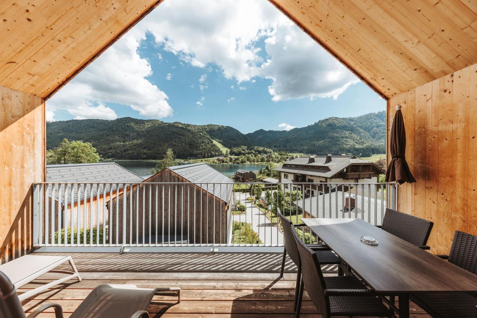 Regitnig - 4 Sterne Hotel Und Chalets Вайсензее Экстерьер фото