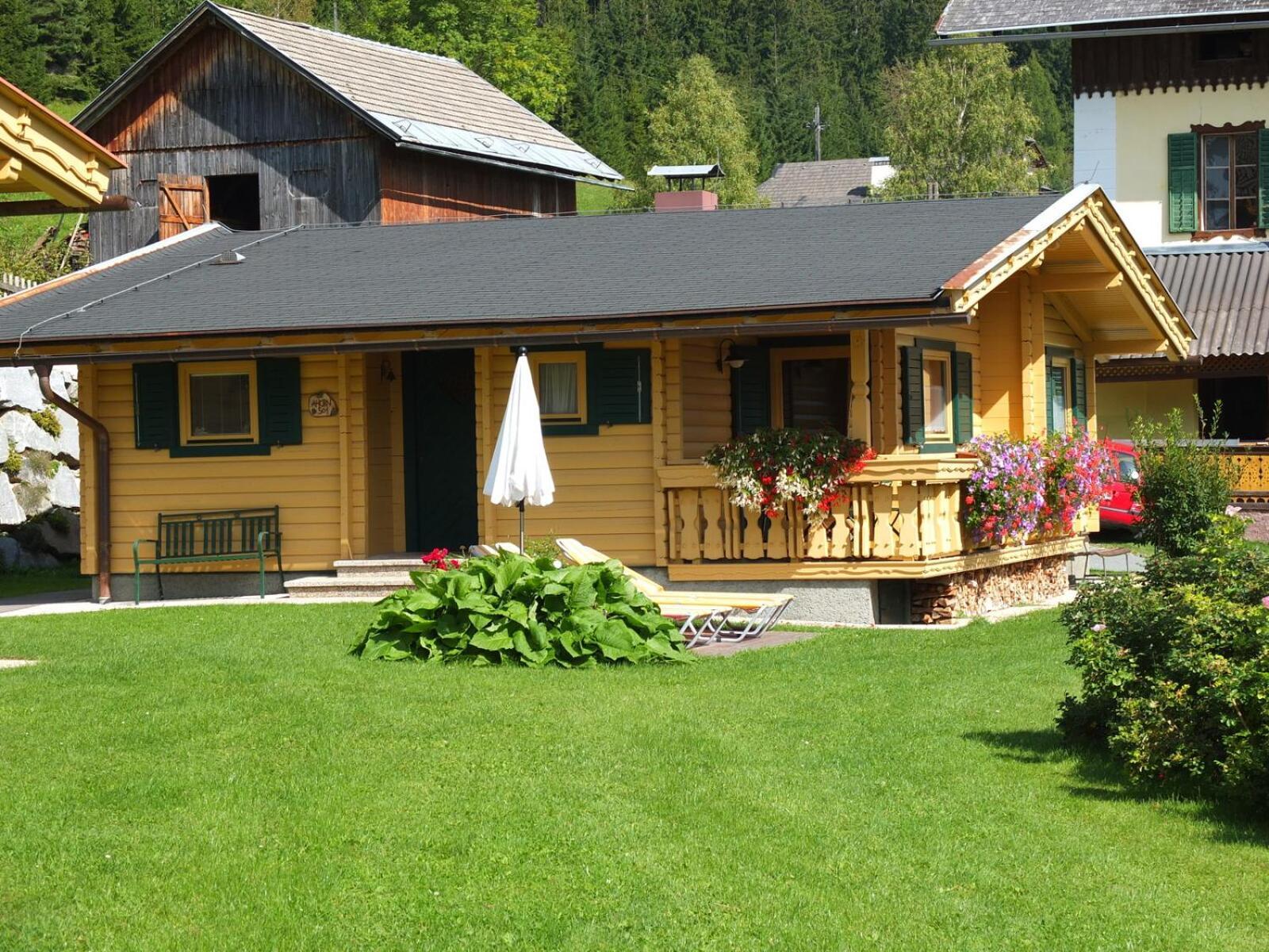 Regitnig - 4 Sterne Hotel Und Chalets Вайсензее Экстерьер фото