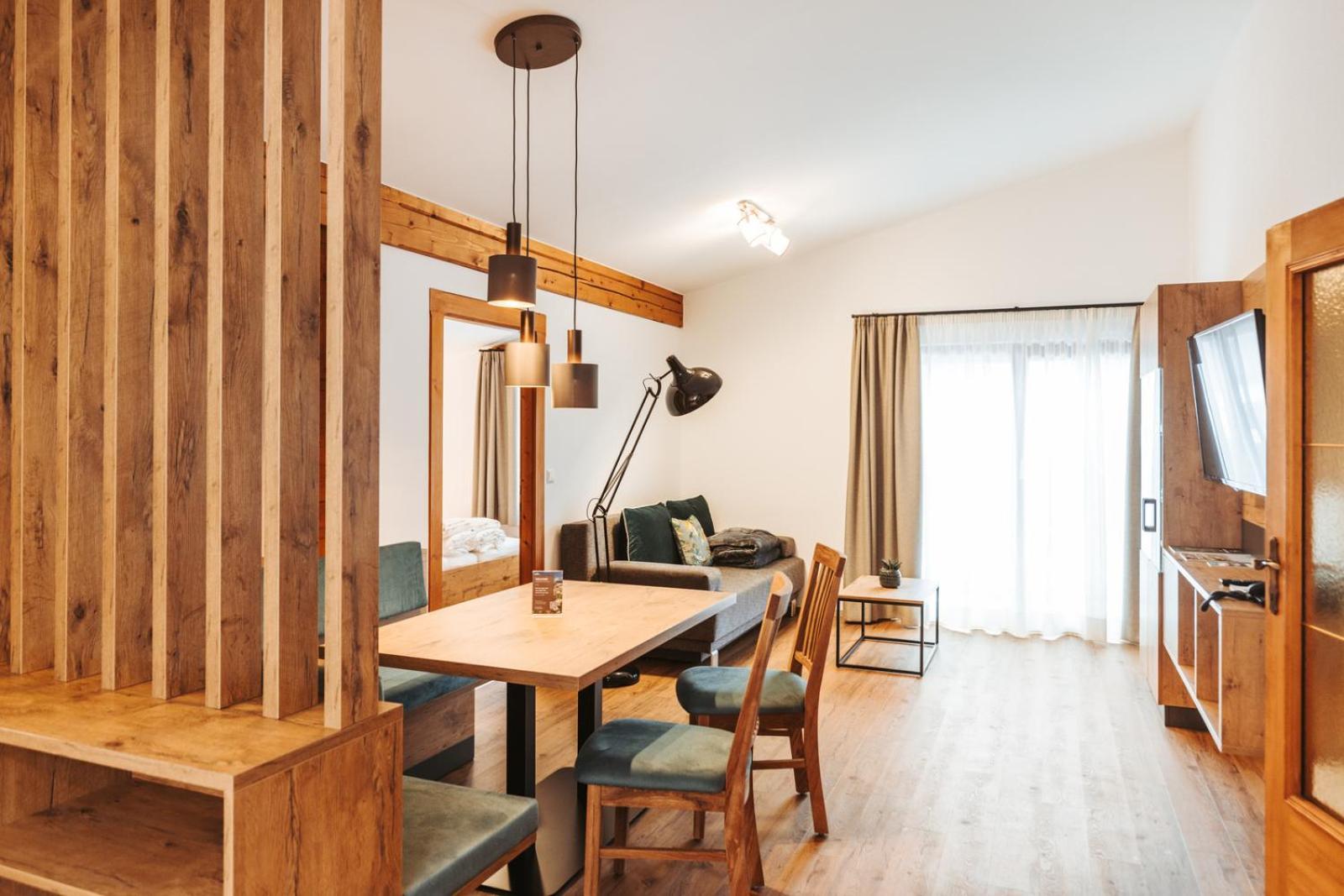 Regitnig - 4 Sterne Hotel Und Chalets Вайсензее Экстерьер фото