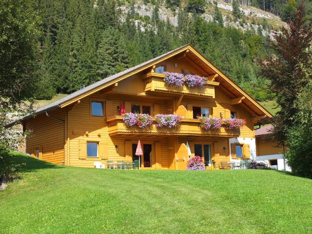 Regitnig - 4 Sterne Hotel Und Chalets Вайсензее Номер фото